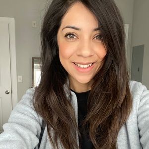 Meet your Posher, Vanessa